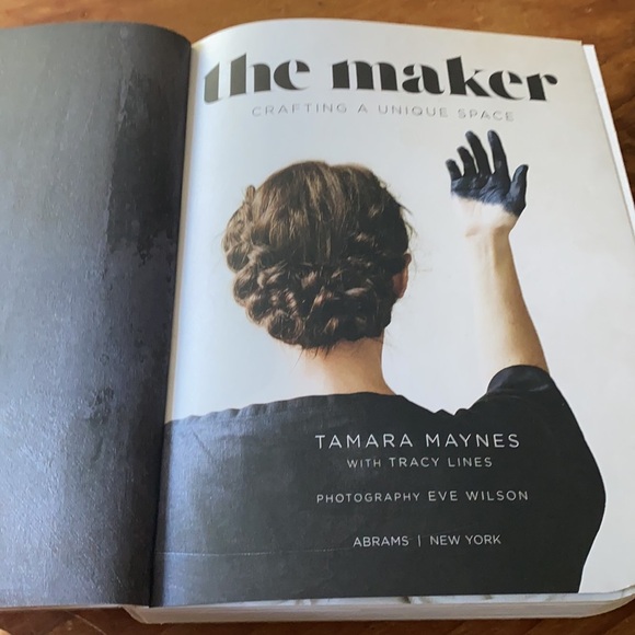 Hardcover “The Maker” by Tamara Maynes - Picture 7 of 9